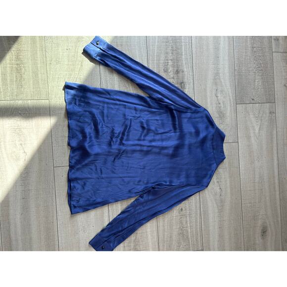 Soft Surroundings Roxanna Cupro Purple Crinkle Long Sleeve Button-Up Shirt Sz L - Picture 8 of 11